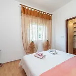 公寓 By The Sea - Lozice, - 18576 *