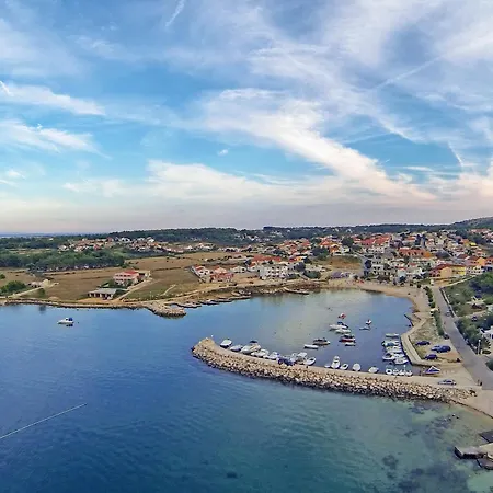 公寓 By The Sea - Lozice, - 18576 *