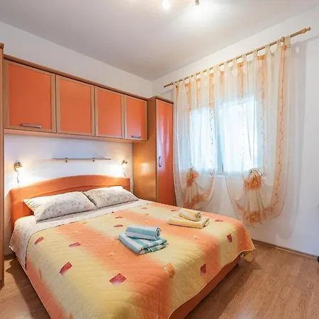 By The Sea - Lozice, - 18576 Apartment *