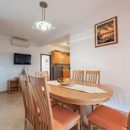 Apartment By The Sea - Lozice, - 18576 Vir