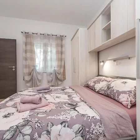 By The Sea - Lozice, - 18576 Appartement