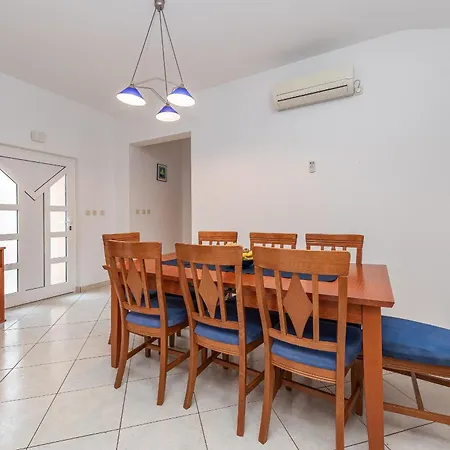 Appartement By The Sea - Lozice, - 18576 Vir