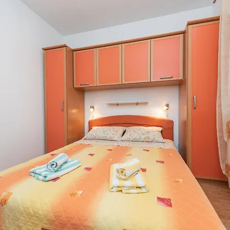 By The Sea - Lozice, - 18576 Apartment Vir