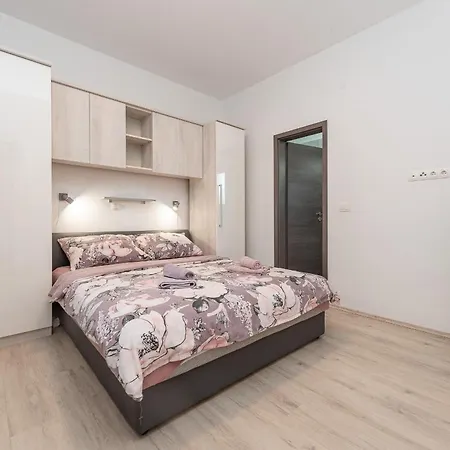 By The Sea - Lozice, - 18576 Apartment Vir